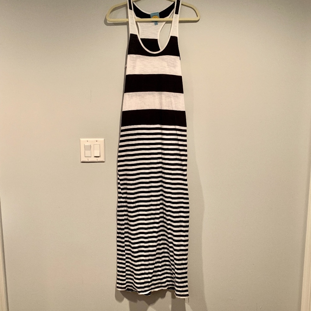 C&C California | B&W Striped Maxi Dress | XS
